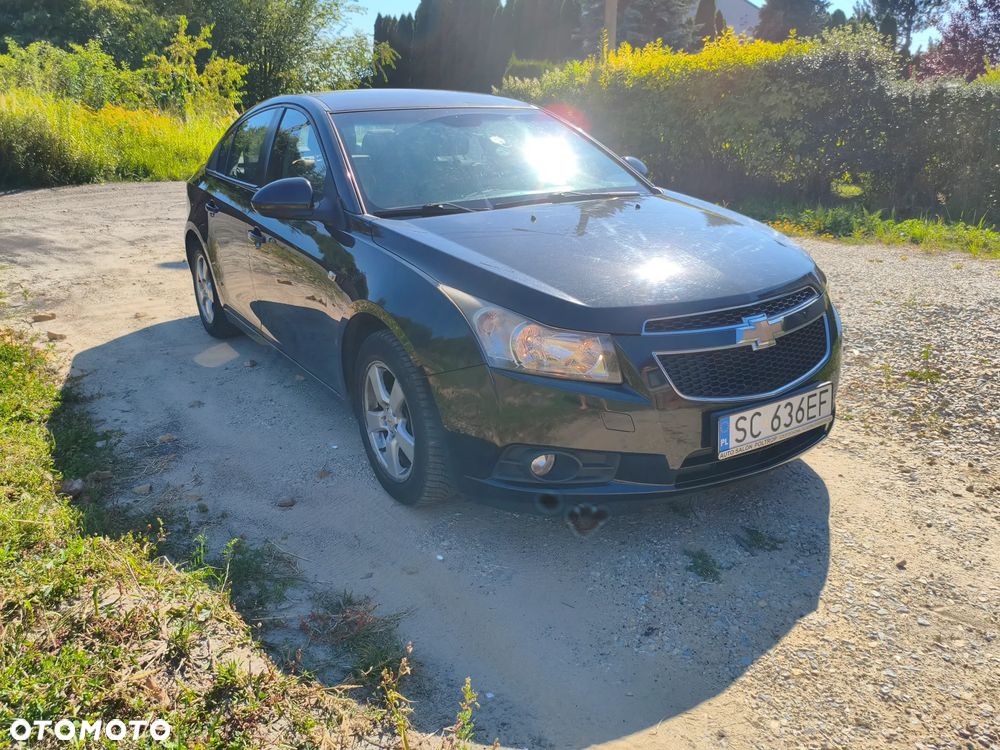 Chevrolet Cruze 1.6 - 2