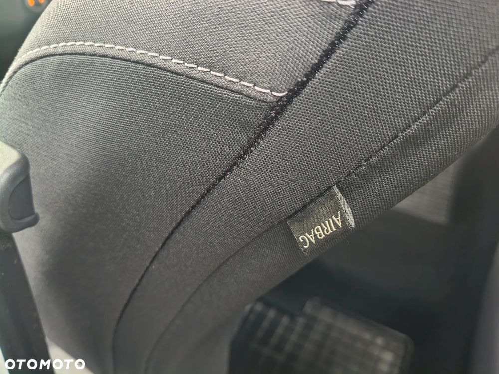 Ford Focus 1.5 EcoBlue Start-Stopp-System COOL&CONNECT - 39