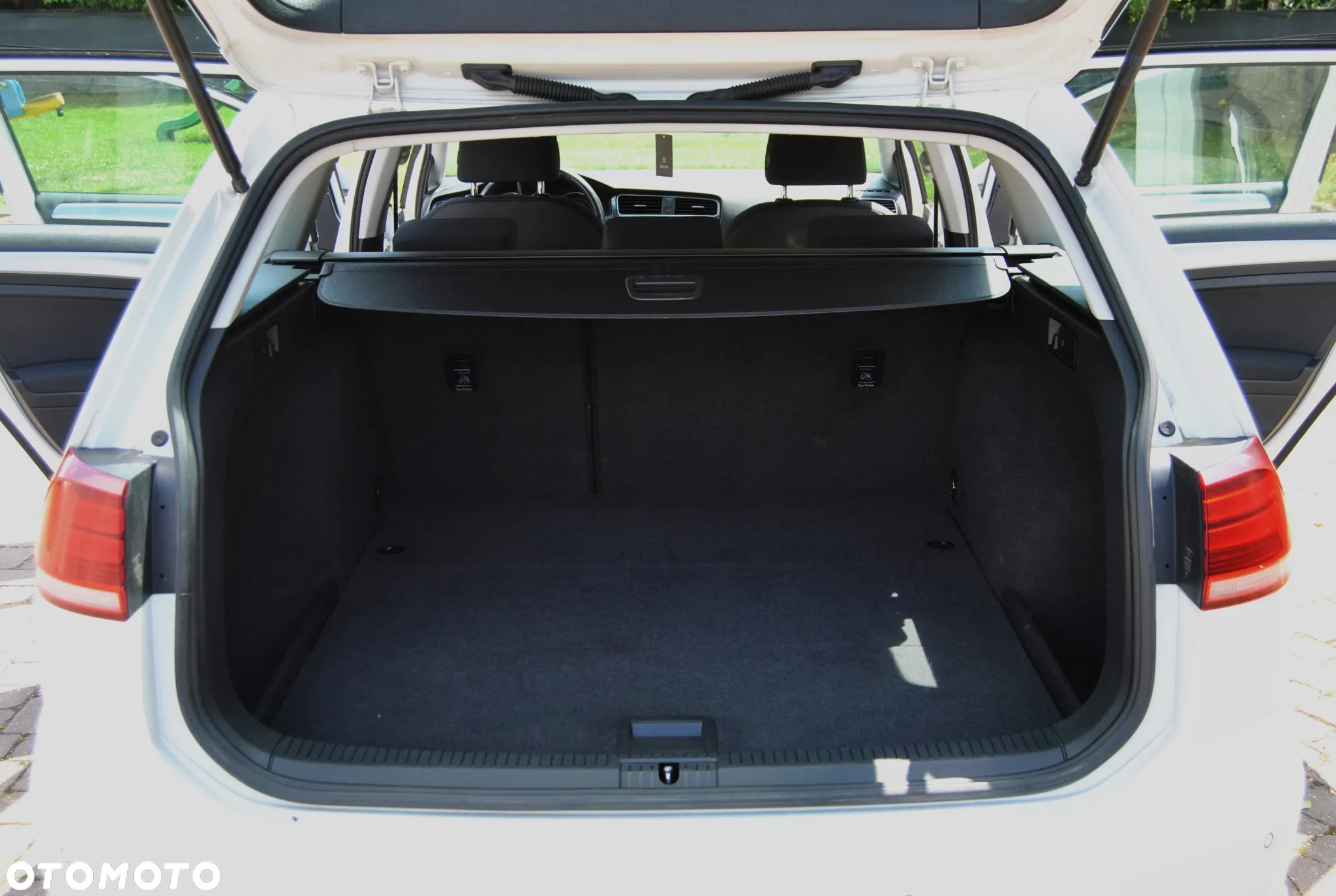 Volkswagen Golf VII 1.6 TDI BMT Comfortline - 13