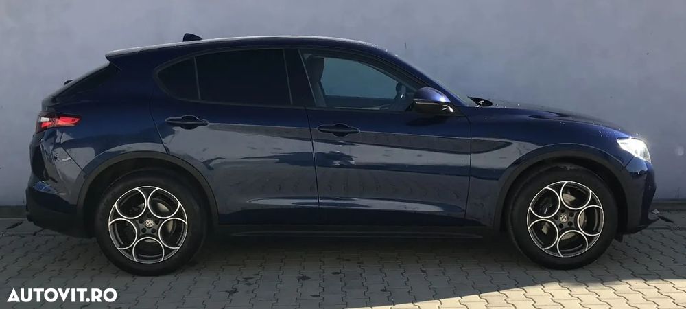 Alfa Romeo Stelvio 2.2 Diesel 16V AT8 Q4 Sprint - 9