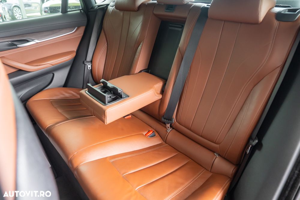 BMW X6 xDrive30d - 25
