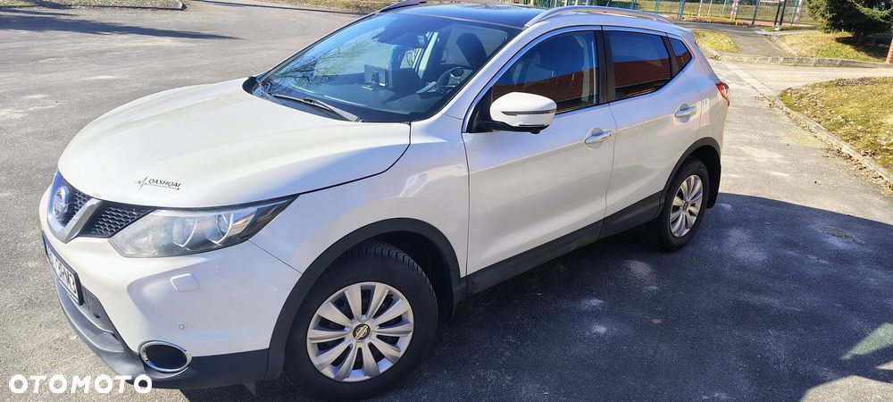 Nissan Qashqai 1.6 DIG-T Tekna - 1