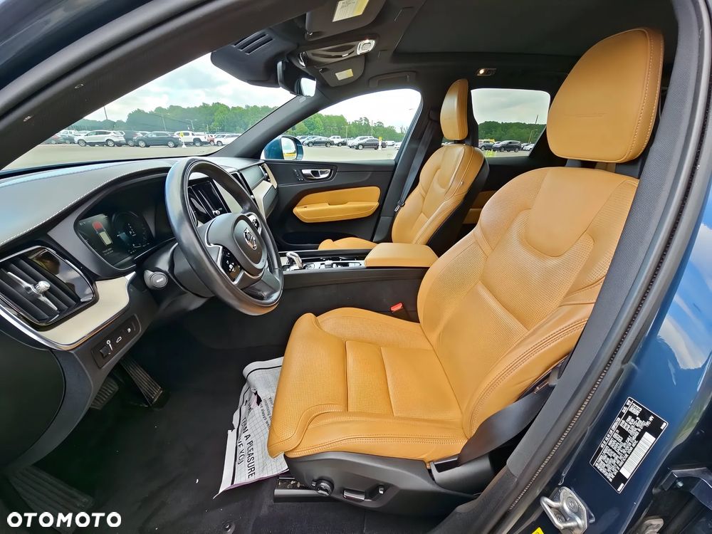 Volvo XC 60 T8 AWD Recharge Geartronic Inscription - 8