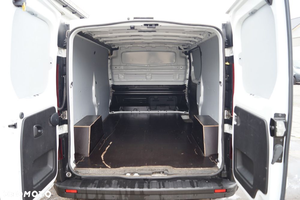Renault Trafic - 18