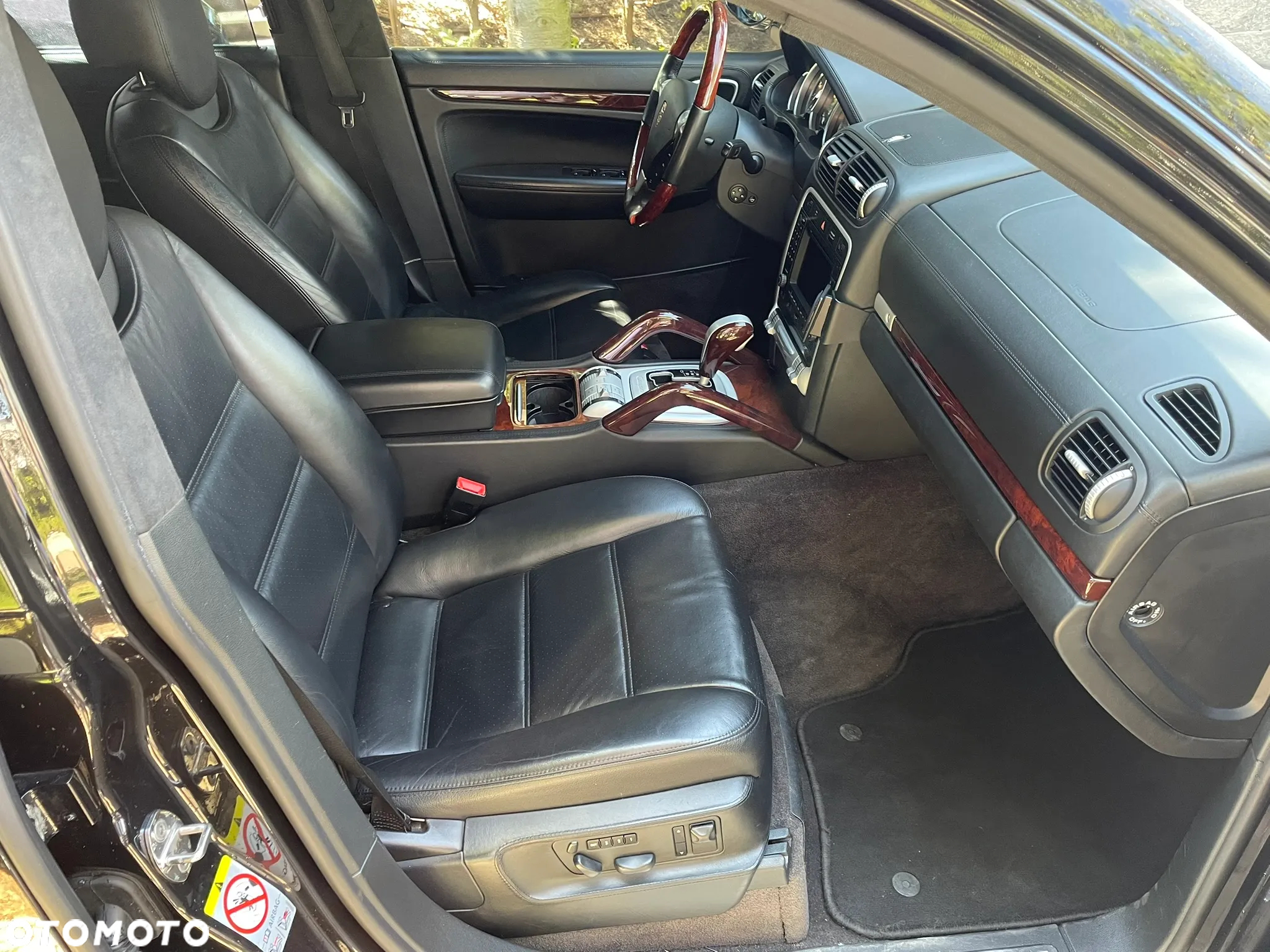 Porsche Cayenne Turbo - 15