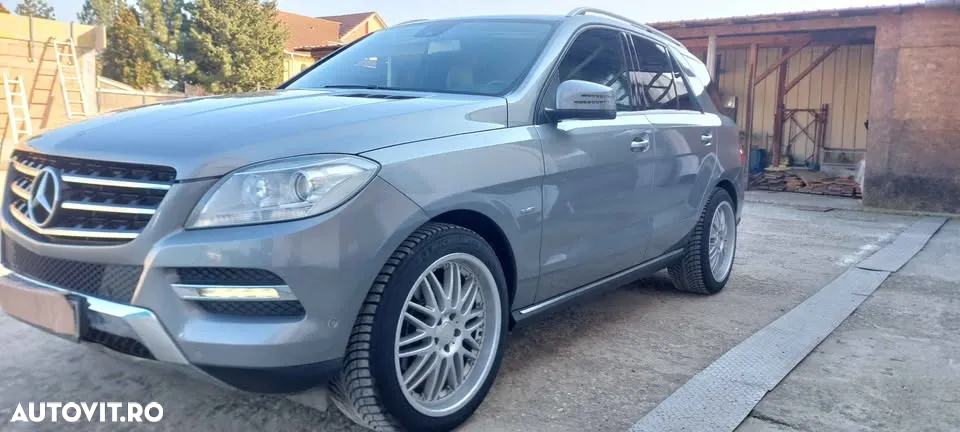 Mercedes-Benz ML 250 BlueTec 4MATIC Aut - 9