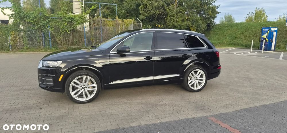 Audi Q7 3.0 TFSI Quattro Tiptr - 5