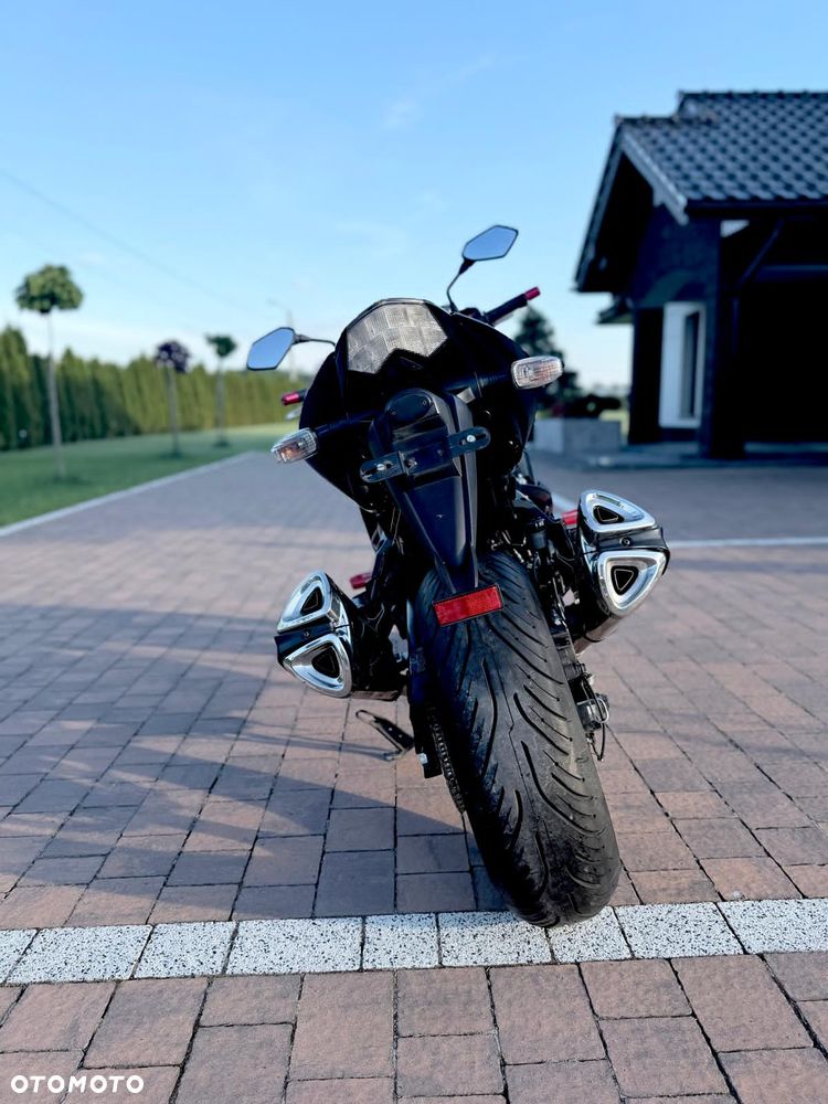 Kawasaki Z - 6