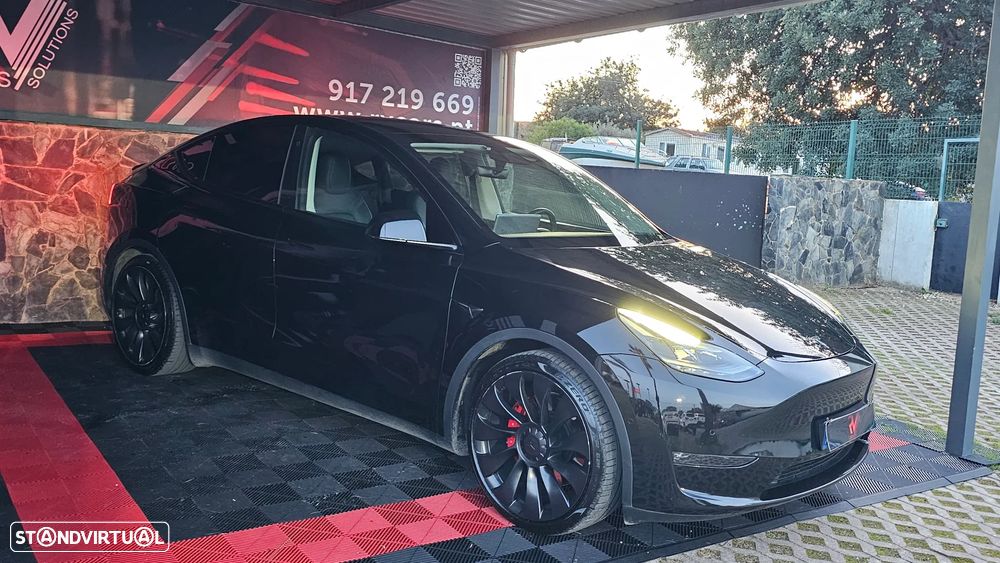 Tesla Model Y Performance Dual Motor AWD - 50