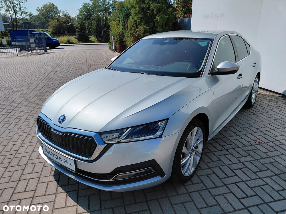 Skoda Octavia 2.0 TSI 4x4 Style DSG - 6