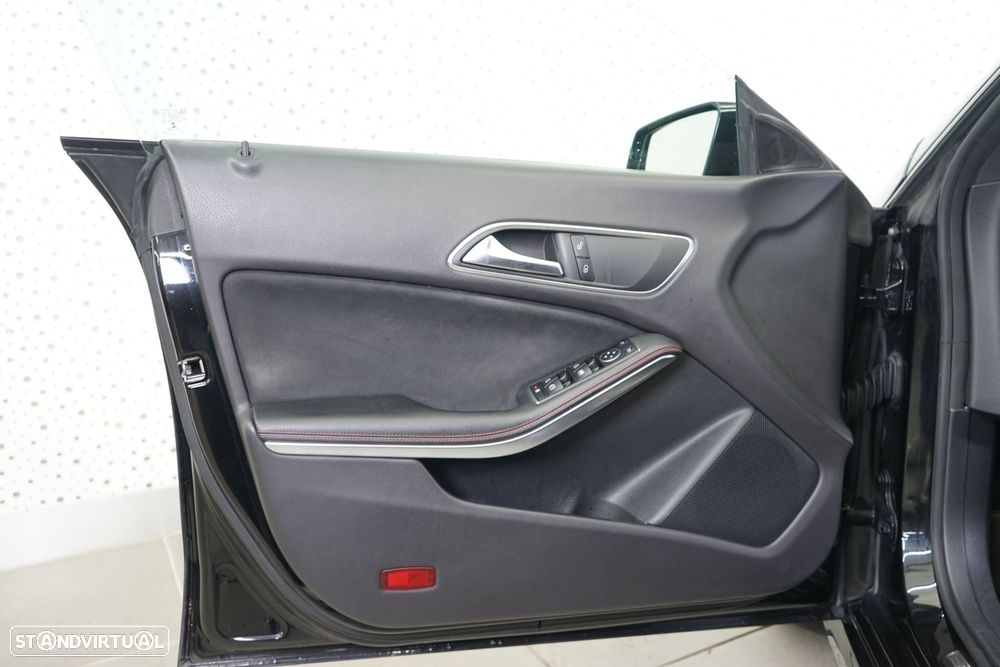 Mercedes-Benz CLA 220 (CDI) d 7G-DCT AMG Line - 16