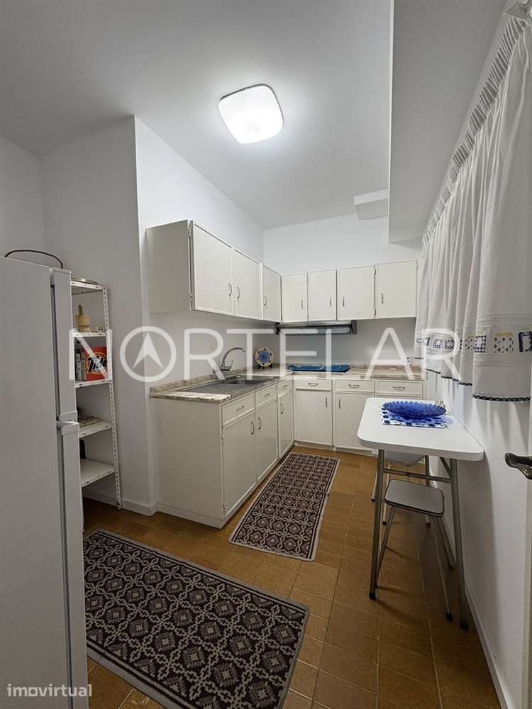 Apartamento T2 para venda com vista mar na Póvoa de Varzim - Grande imagem: 2/13