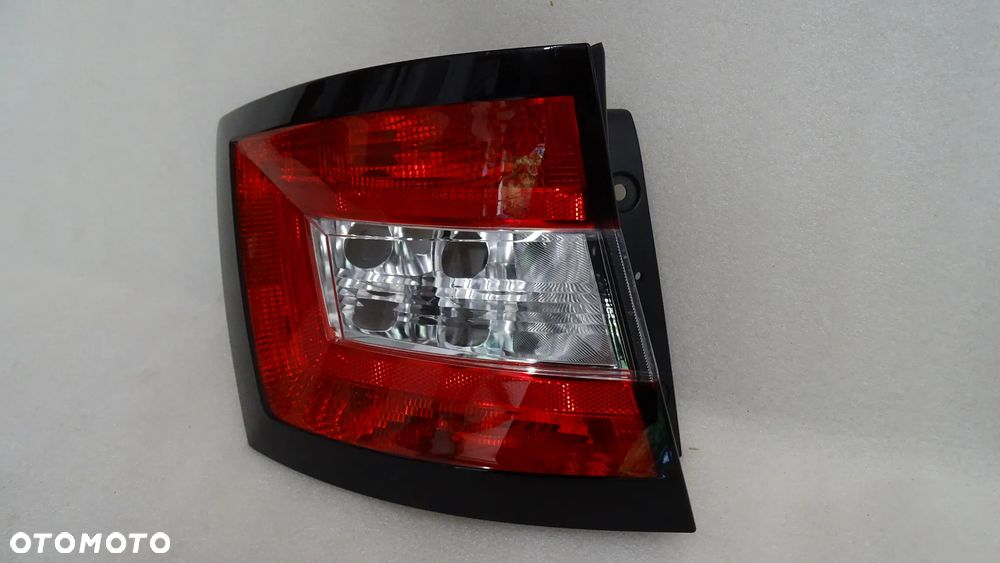 SKODA FABIA III KOMBI 6V9 - lampa tylna lewa - 3