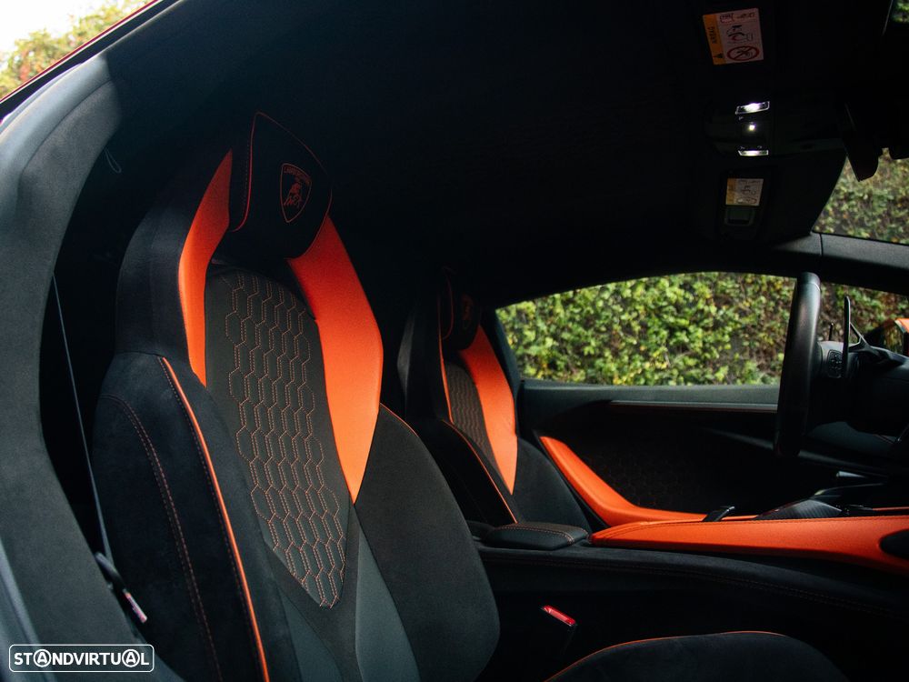 Lamborghini Revuelto Standard - 29