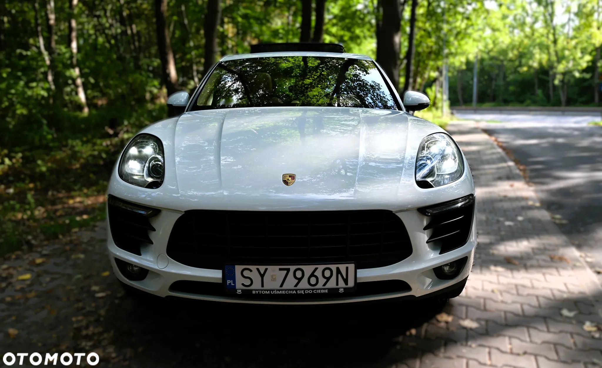 Porsche Macan - 1