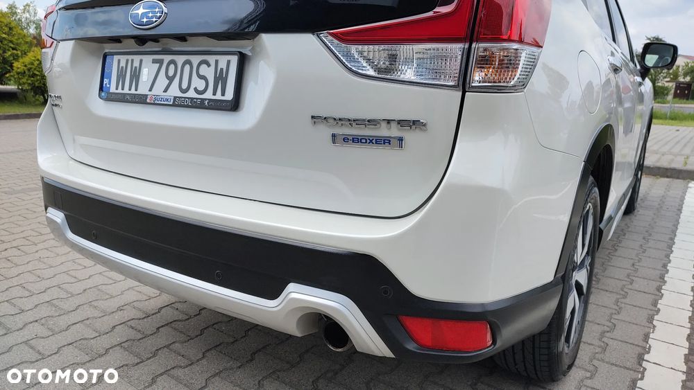 Subaru Forester 2.0i-L Platinum (EyeSight) Lineartronic - 12