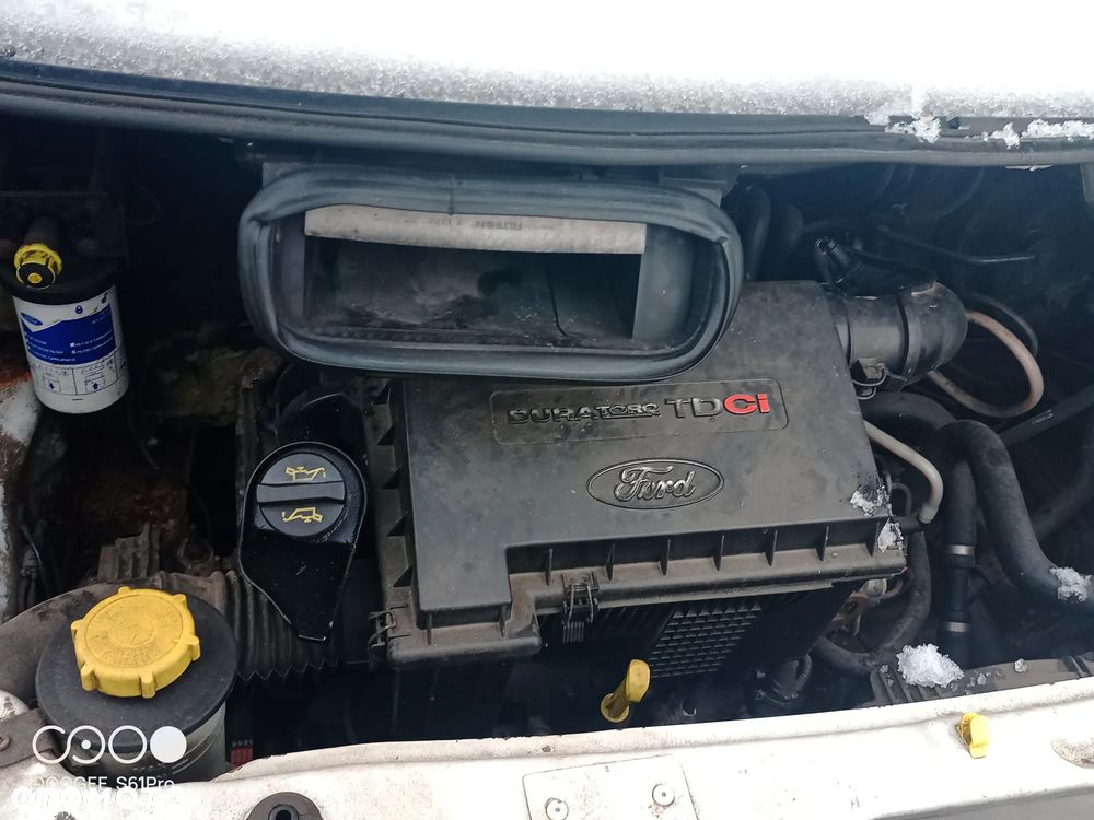 Ford Transit - 12