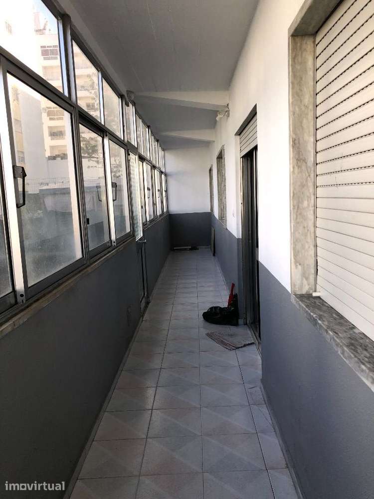VENDO - T2 com terraço e acessibilidade em Leiria - Grande imagem: 5/14