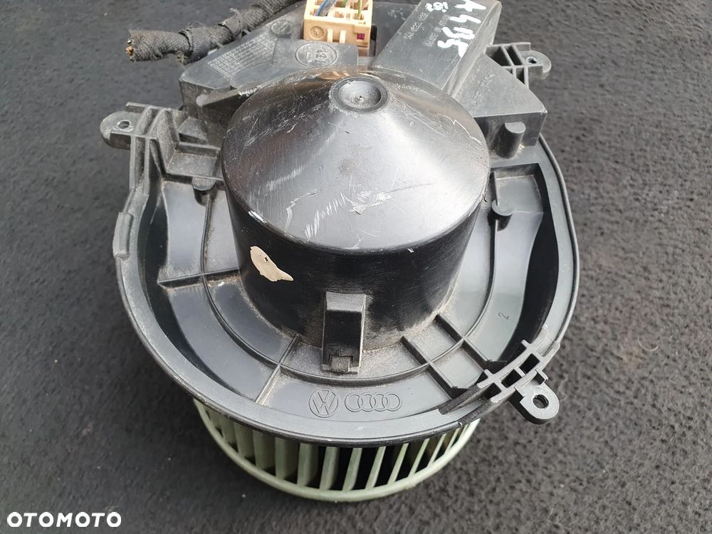 AUDI A4 B5 VW PASSAT B5 WENTYLATOR DMUCHAWA NAWIEWU 8D1820021 ORYGINAŁ Z REZYSTOREM OPORNIKIEM POSIADAM 3SZT - 4