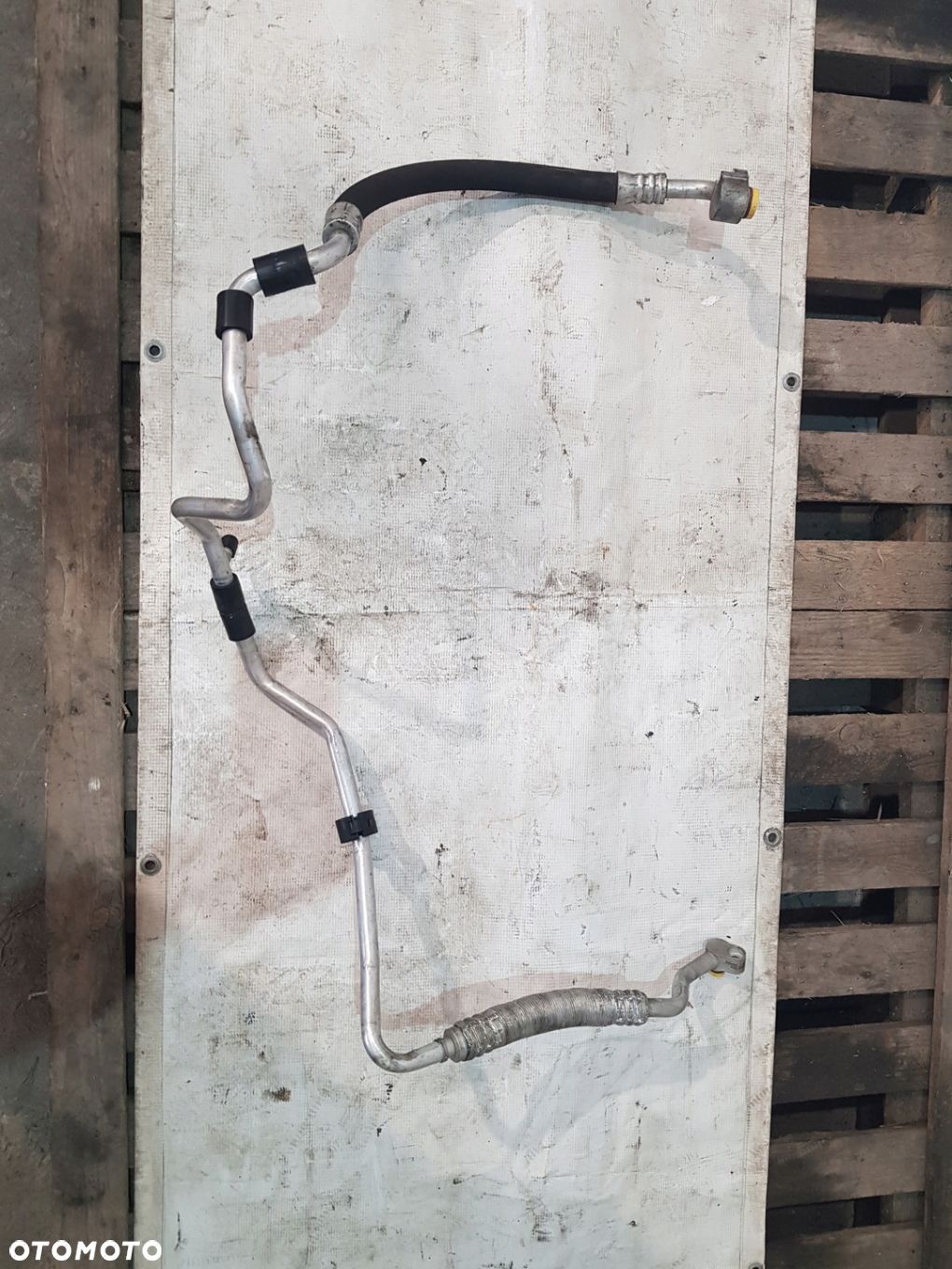 PRZEWÓD KLIMATYZACJI VW TOURAN 1.9 TDI 1T0820743N - 1