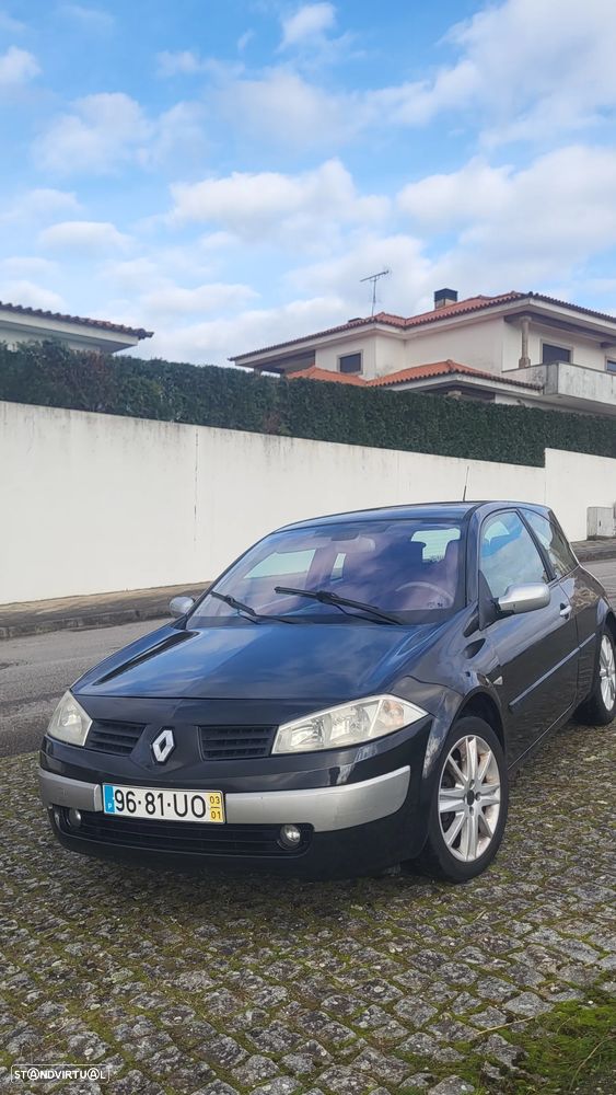 Renault Mégane 1.5 dCi Confort Dynamique - 1