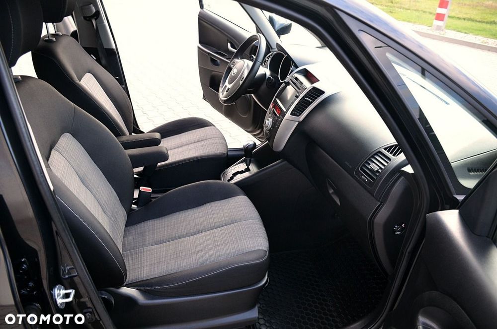 Kia Venga - 19