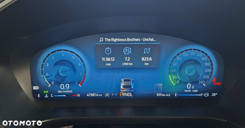 Ford Kuga - 11