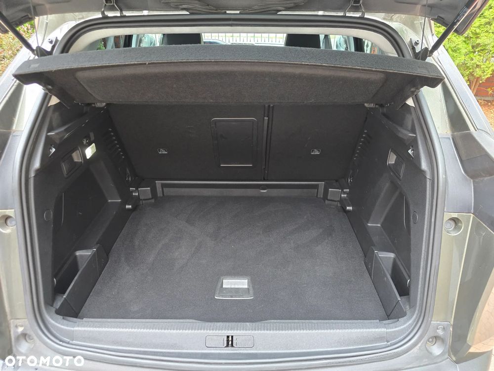 Peugeot 3008 1.2 PureTech Allure - 18