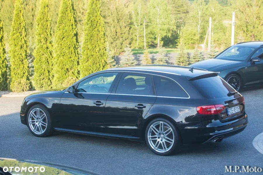 Audi A4 Avant 2.0 TDI Quattro Line S tronic - 5