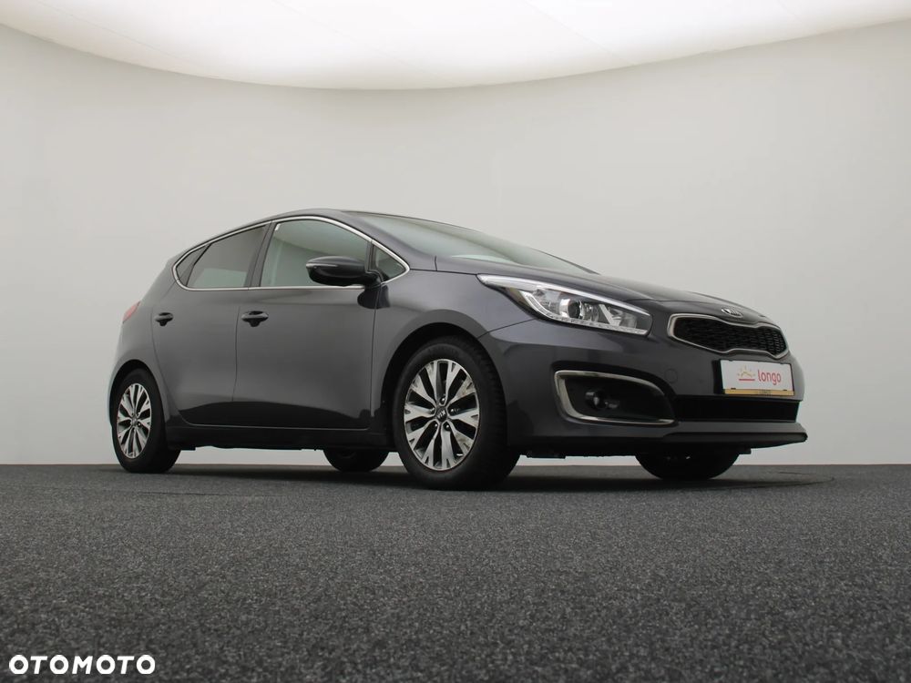 Kia Ceed 1.6 CRDi L Business Line - 12