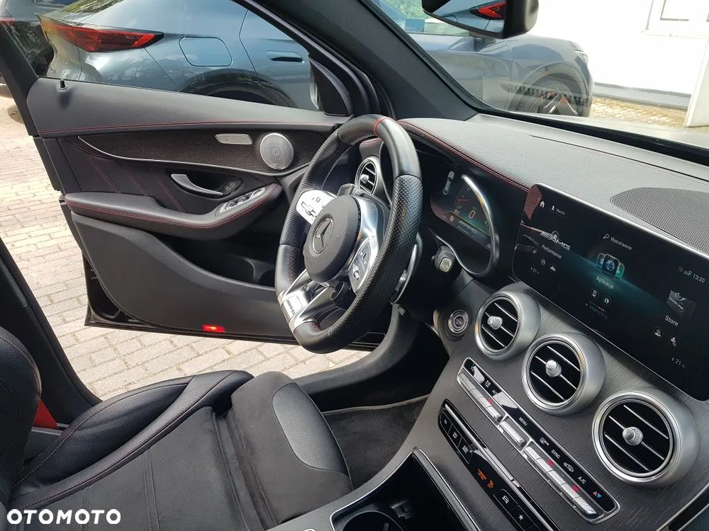 Mercedes-Benz GLC - 27