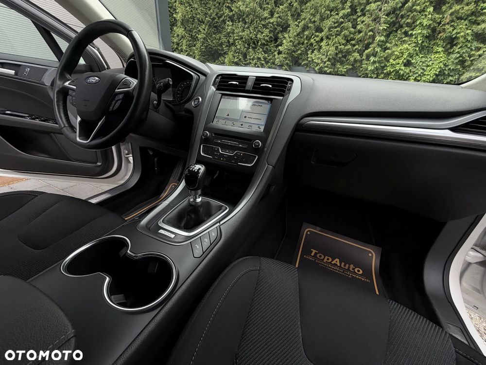 Ford Mondeo 2.0 EcoBlue Titanium - 16