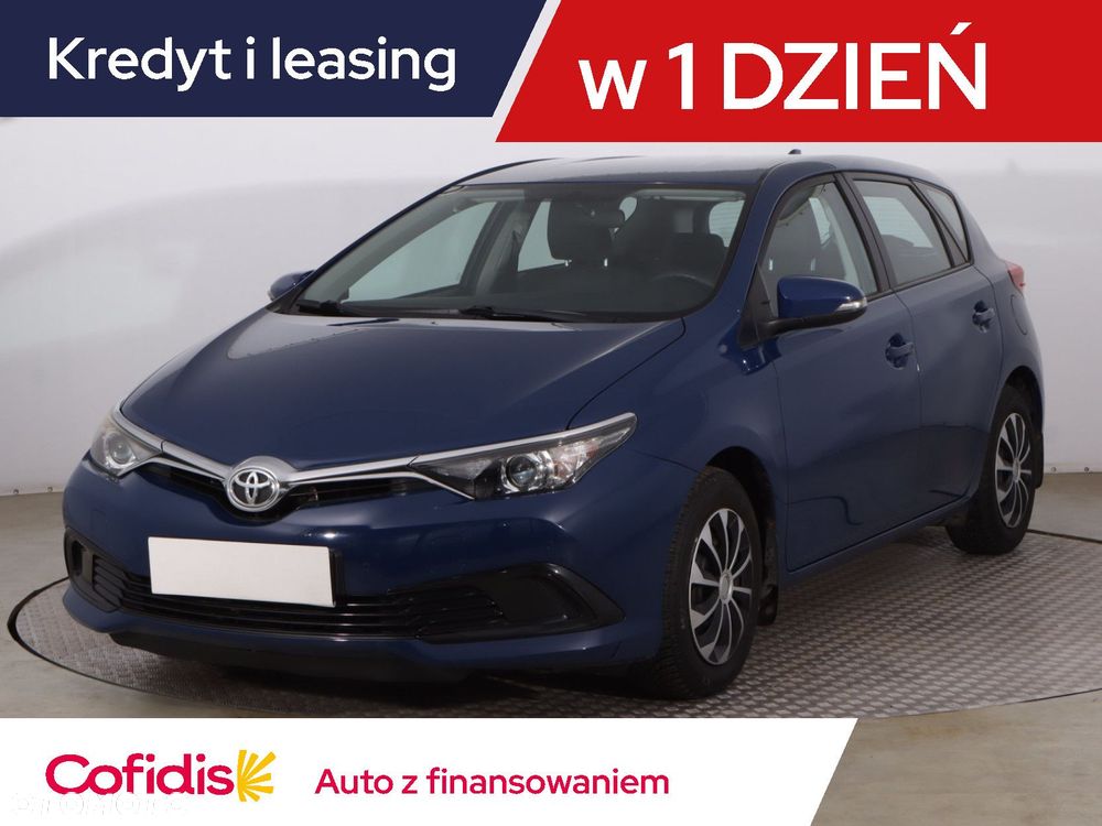Toyota Auris - 2
