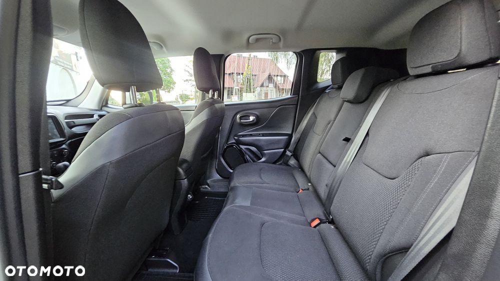 Jeep Renegade 1.3 T-GDI Automatik Longitude - 16