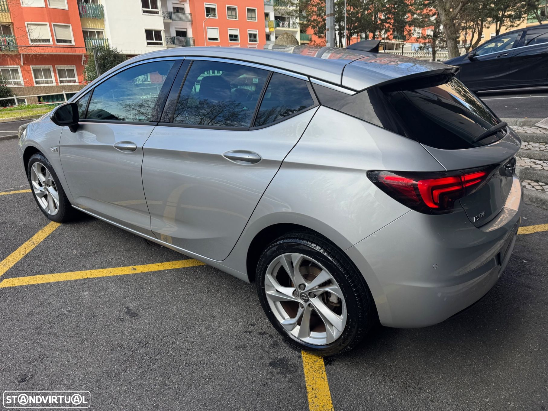 Opel Astra 1.6 CDTi Cosmo S/S J18 - 24