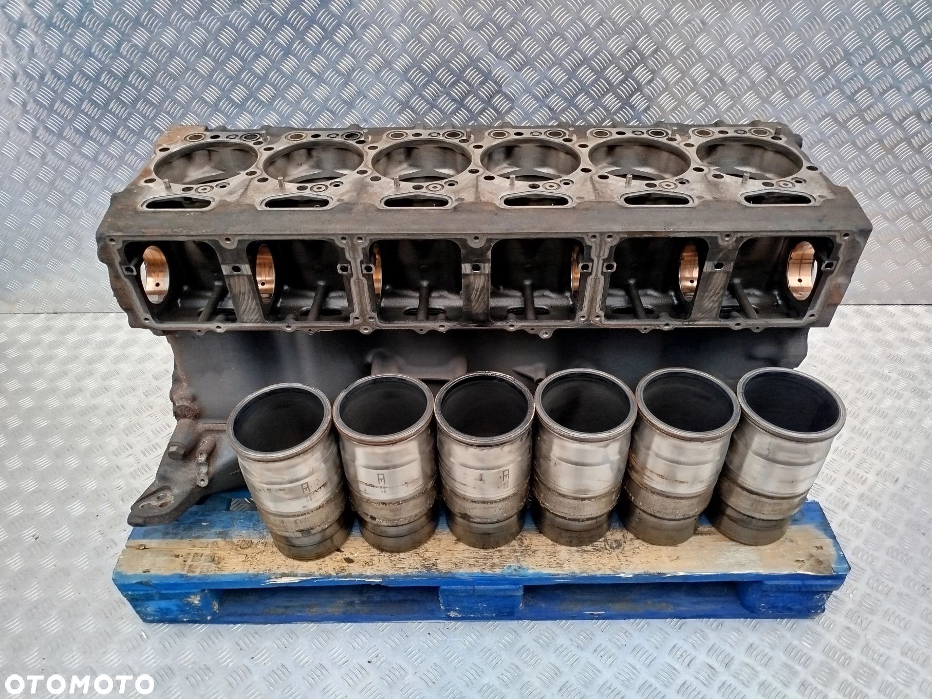 BLOK SILNIKA SCANIA EURO 5 XPI DC 1305 - 1