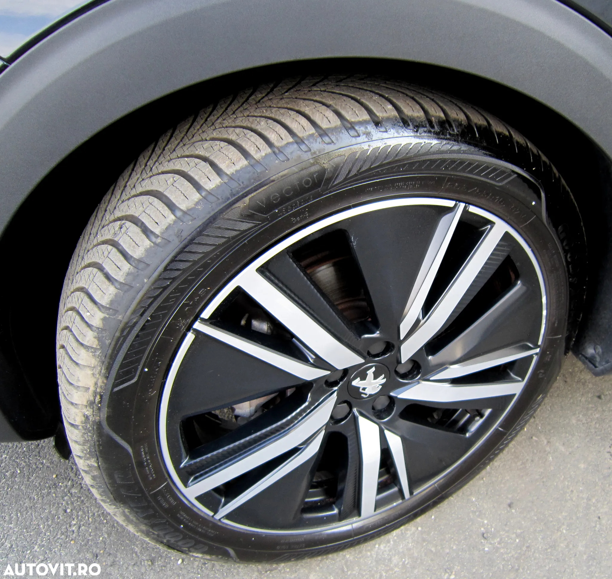 Peugeot 5008 1.5 BlueHDI s&s EAT8 GT-Line - 40