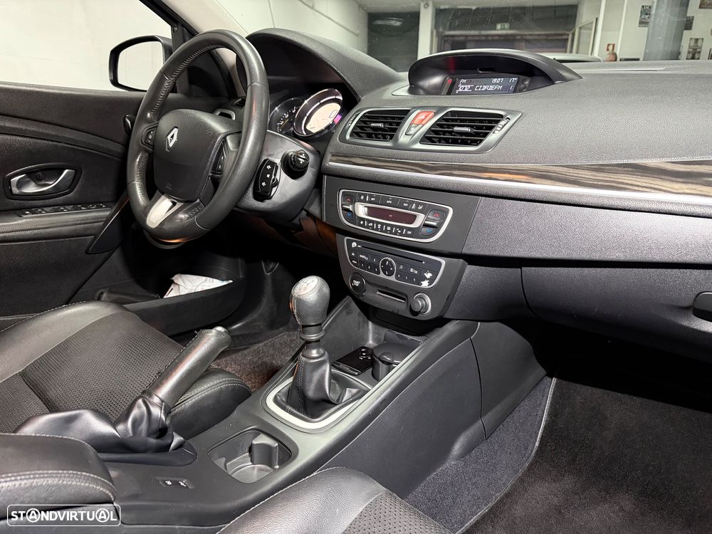 Renault Mégane 1.5 dCi Dynamique - 14