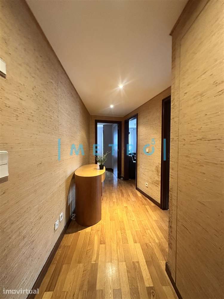 Apartamento T1 Venda em Aldoar, Foz do Douro e Nevogilde,Porto - Grande imagem: 2/9
