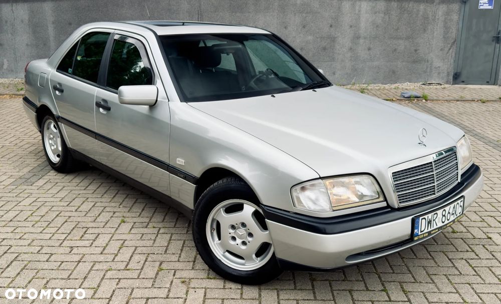 Mercedes-Benz Klasa C 180 Classic - 6