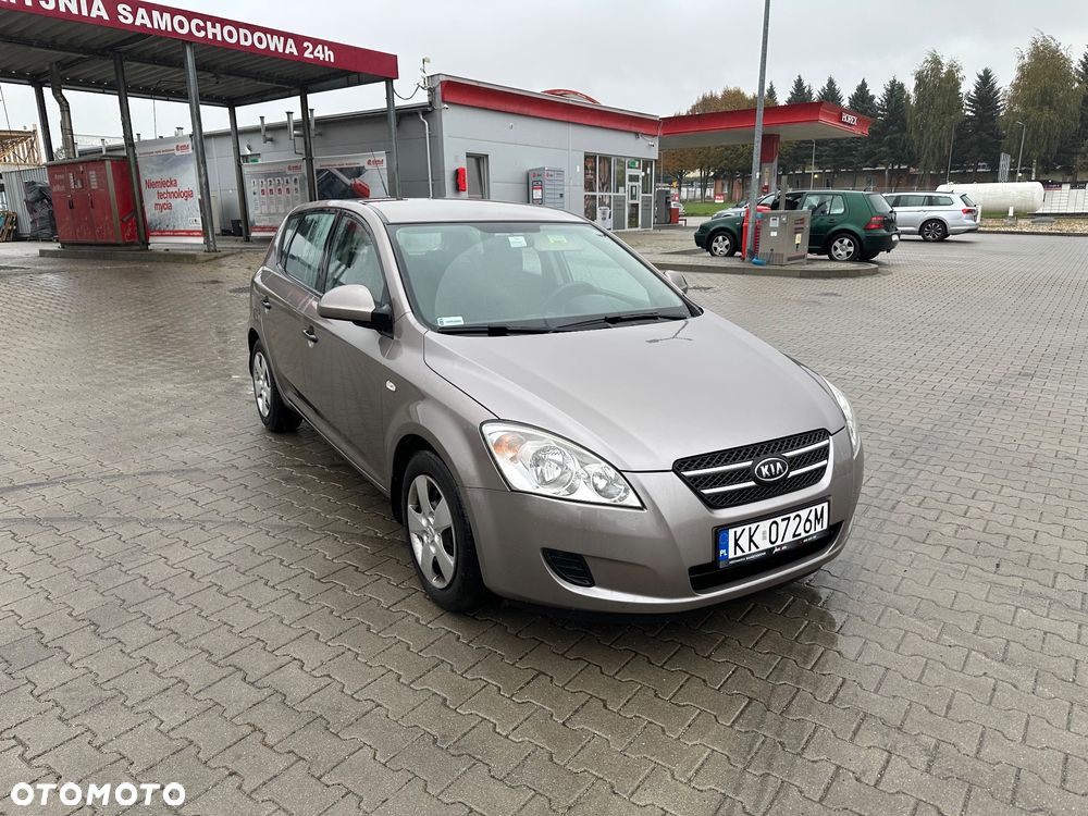 Kia Ceed Cee'd 1.4 Comfort - 12