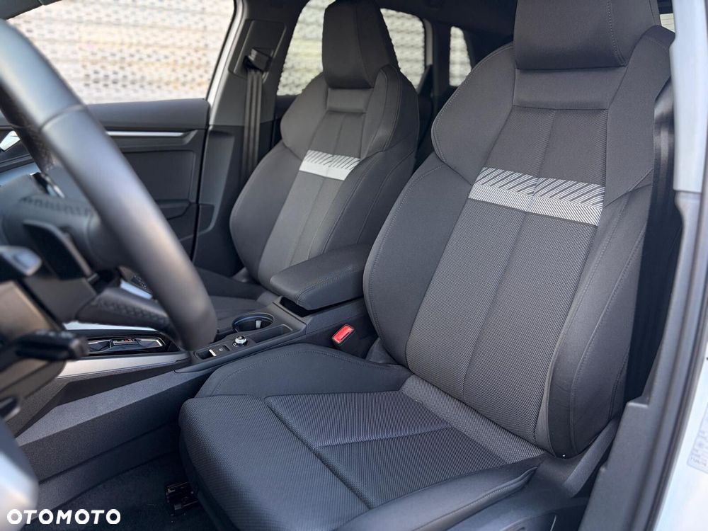 Audi A3 Sportback - 17
