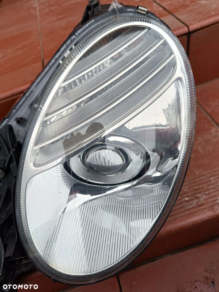 MERCEDES W211 LIFT LAMPA LEWA PRAWA PRZÓD PRZEDNIA BI XENON NIE SKRĘTNY EUROPA - 18