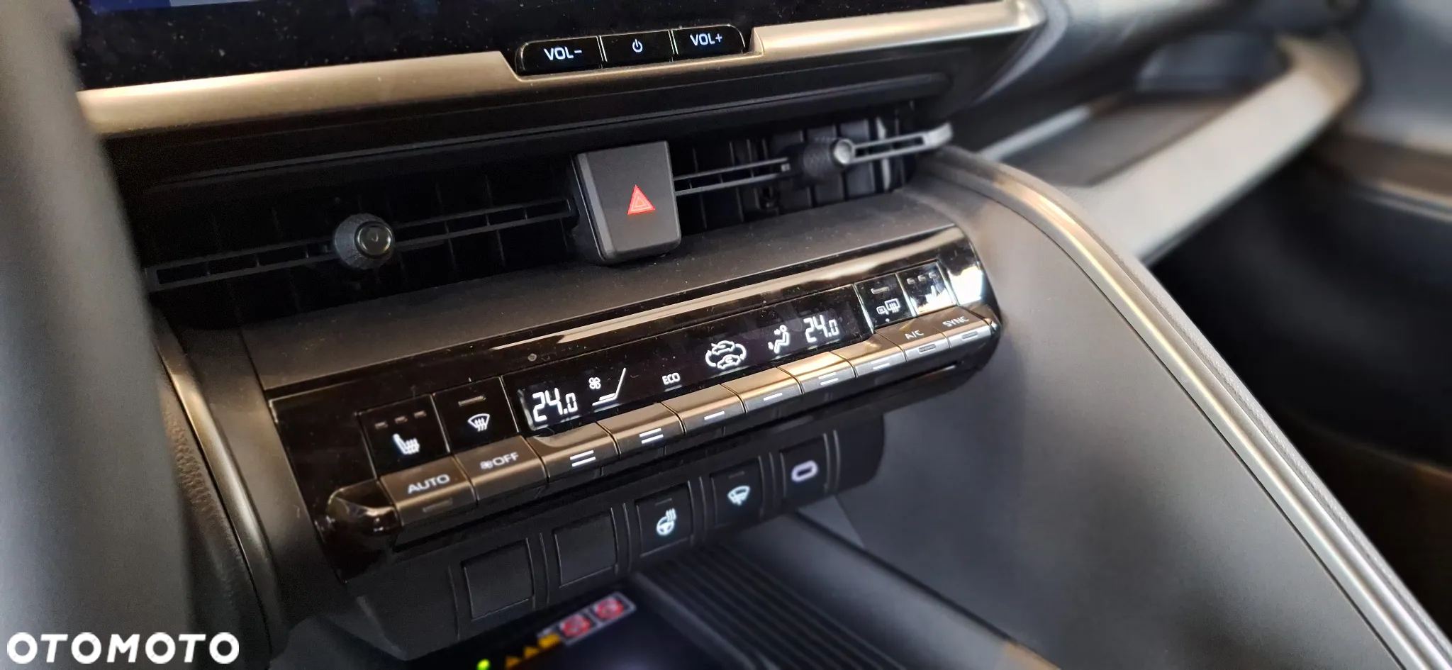 Toyota C-HR 2.0 PHEV Style - 17