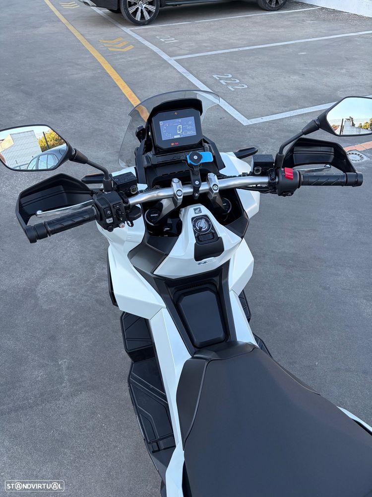 Honda ADV - 4