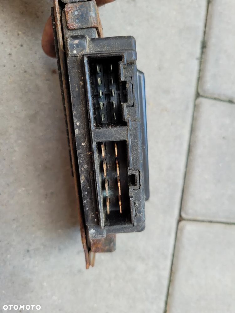 Moduł zapłonowy, komputer, sterownik, skrzynka bezpieczników Kawasaki ZXR750 - 4