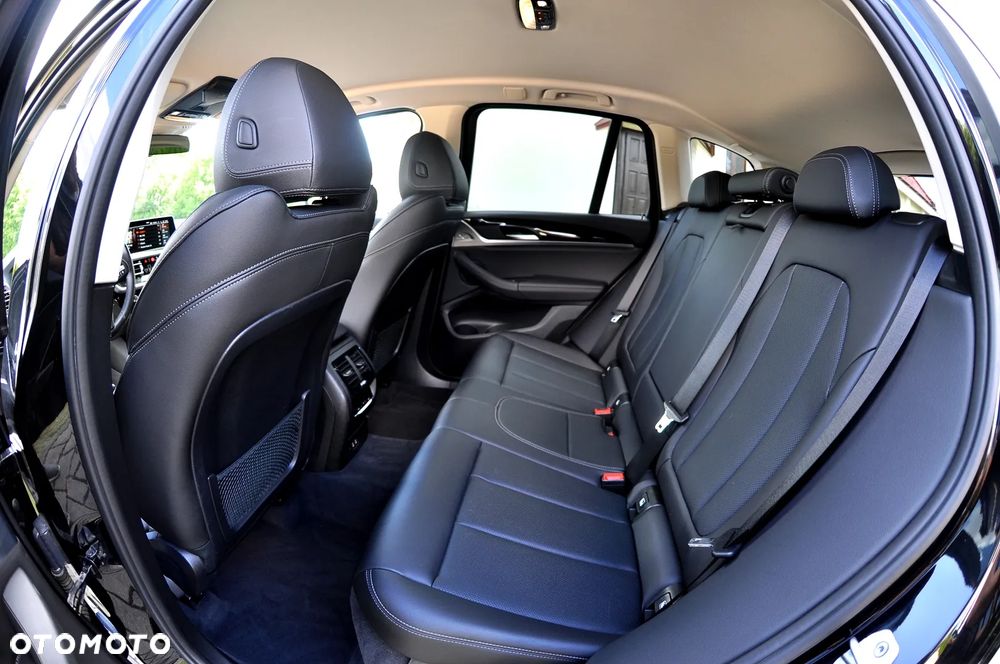 BMW X3 xDrive20i Luxury Line sport - 22