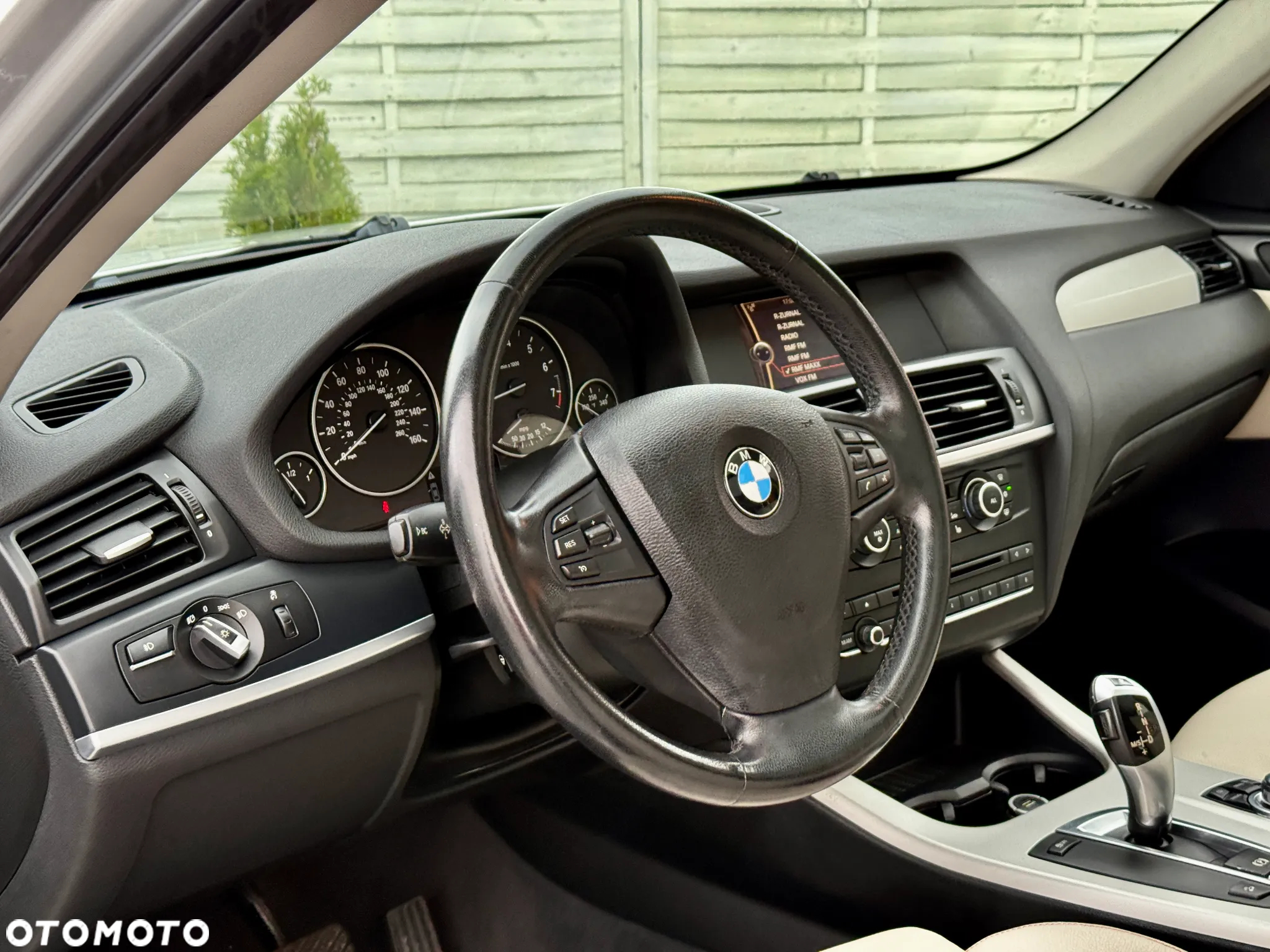 BMW X3 28i xDrive - 10
