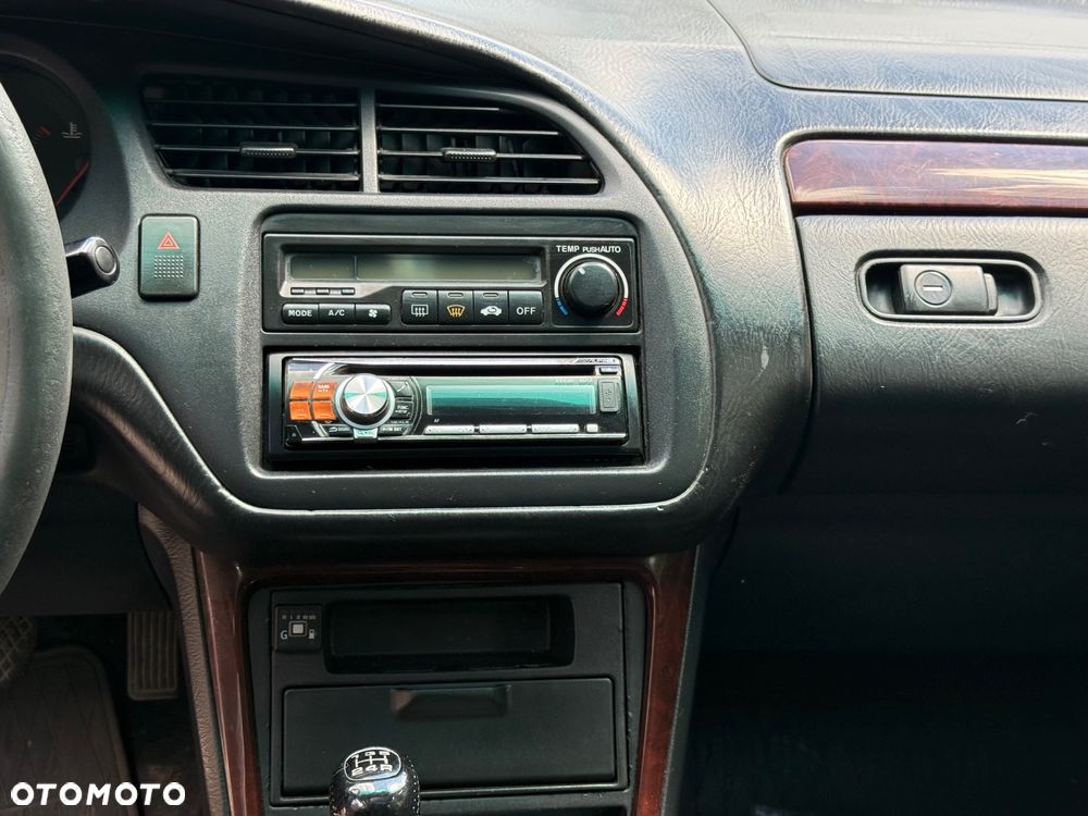 Honda Accord 2.0 ES - 16