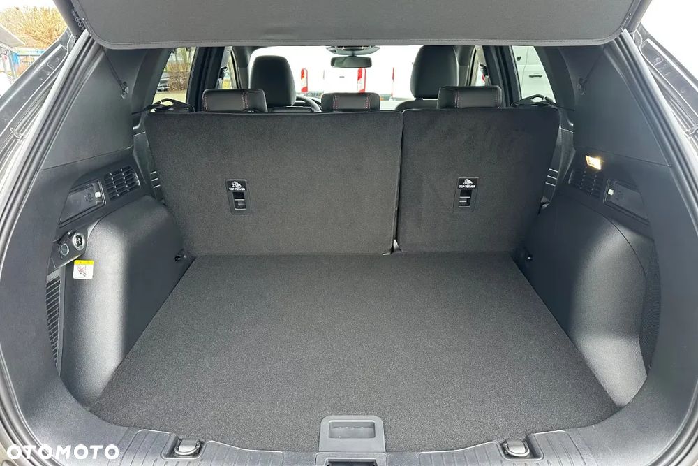 Ford Kuga 2.5 Duratec FHEV ST-LINE X - 15